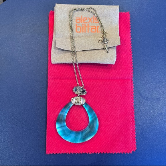 ALEXIS BITTAR TEAL LUCITE HORSESHOE NECKLACE W/ BAGUETTE + CHANNEL SET CRYSTALS - Picture 7 of 7